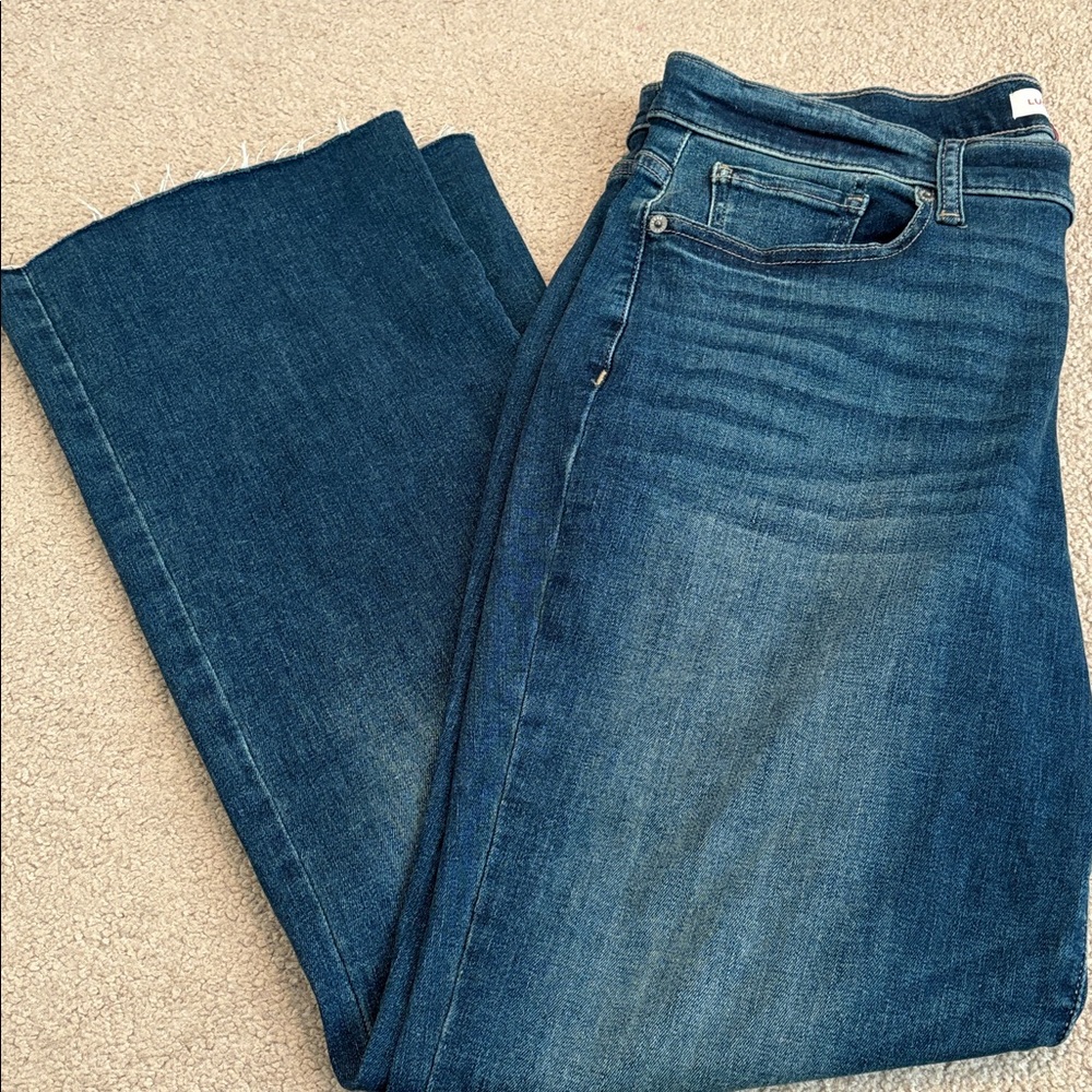 NWOT Lucky Brand Mid Rise Boot Jeans
